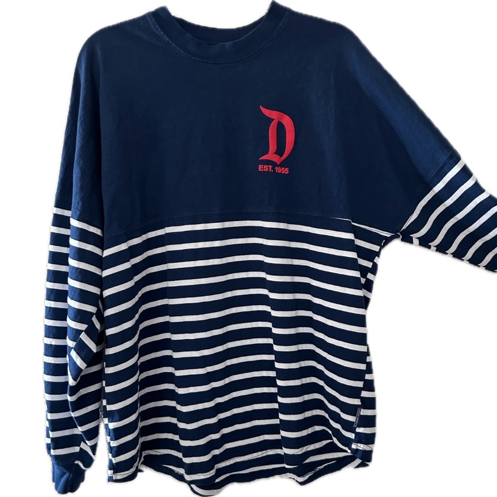 NWOT Disneyland Resort Spirit Jersey